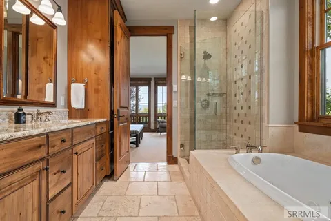 $2,685,000 | 565 Woodland Star Drive, Unit DRIVE, Driggs, ID 83422