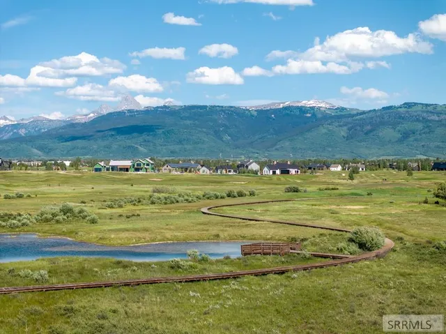 $2,685,000 | 565 Woodland Star Drive, Unit DRIVE, Driggs, ID 83422