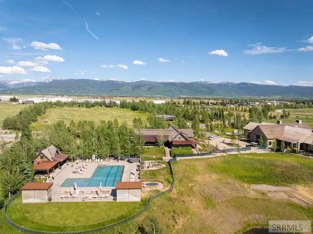 $2,685,000 | 565 Woodland Star Drive, Unit DRIVE, Driggs, ID 83422