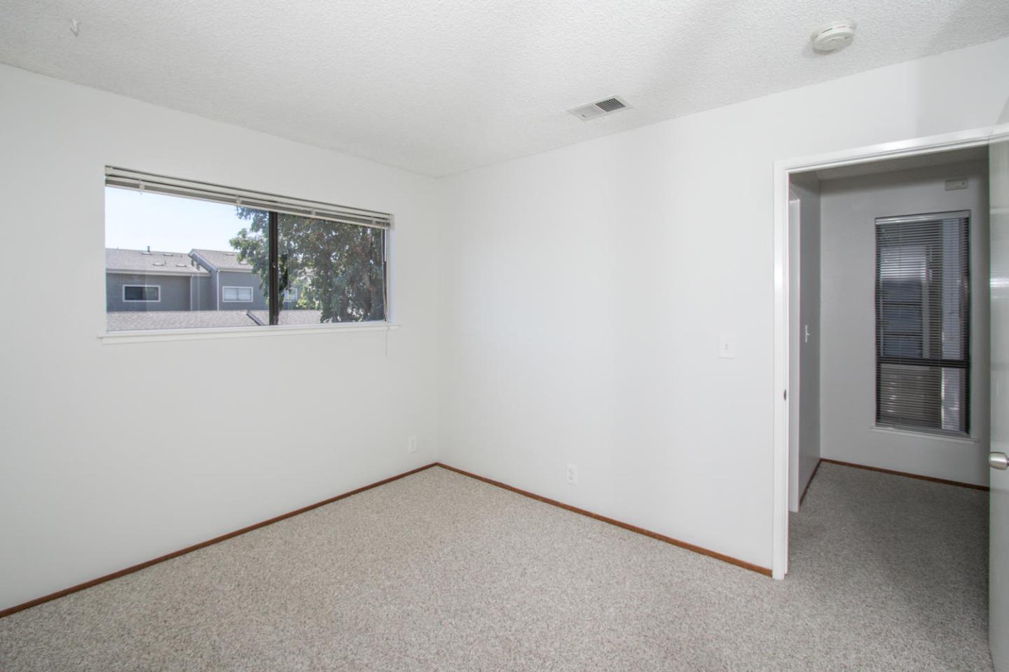 810 Juno Lane Foster City, CA 94404 - Photo 21 of 43 an empty room with a window