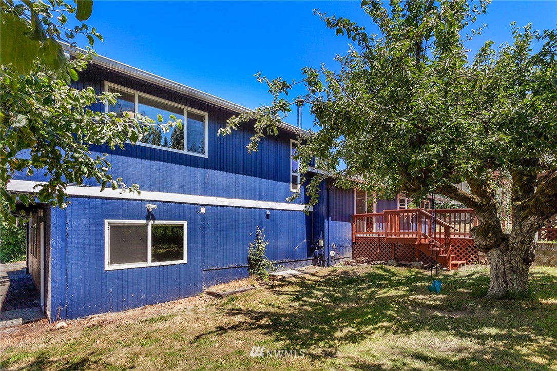 10229 26th Avenue Southwest Seattle, WA 98146 - Photo 35 of 40 Gallery Image 35