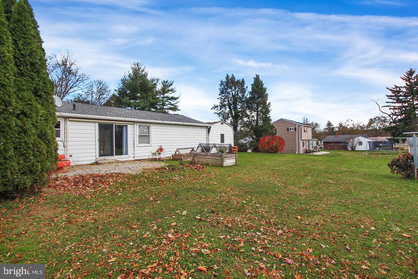 264 Heistand Road York, PA 17402 - Photo 23 of 25 Gallery Image 23