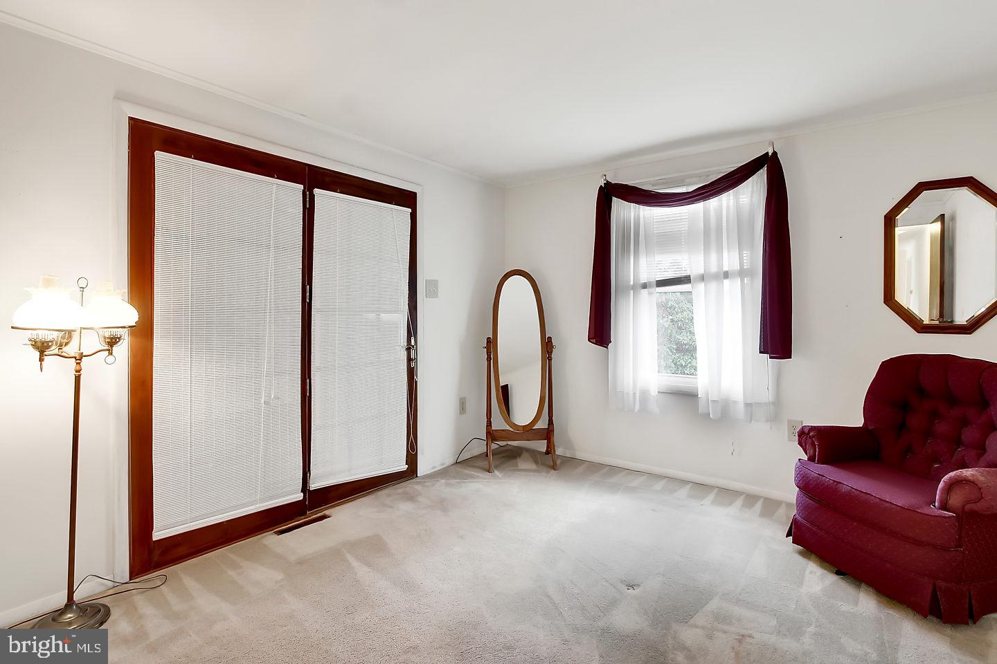 264 Heistand Road York, PA 17402 - Photo 10 of 25 Gallery Image 10