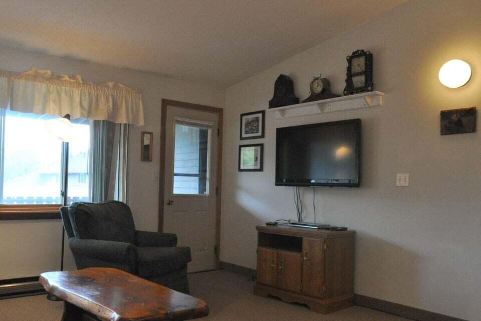 8 Fall Line Drive, Unit N201 Newry, ME 04261 - Photo 5 of 15 20210210170208402434000000-o