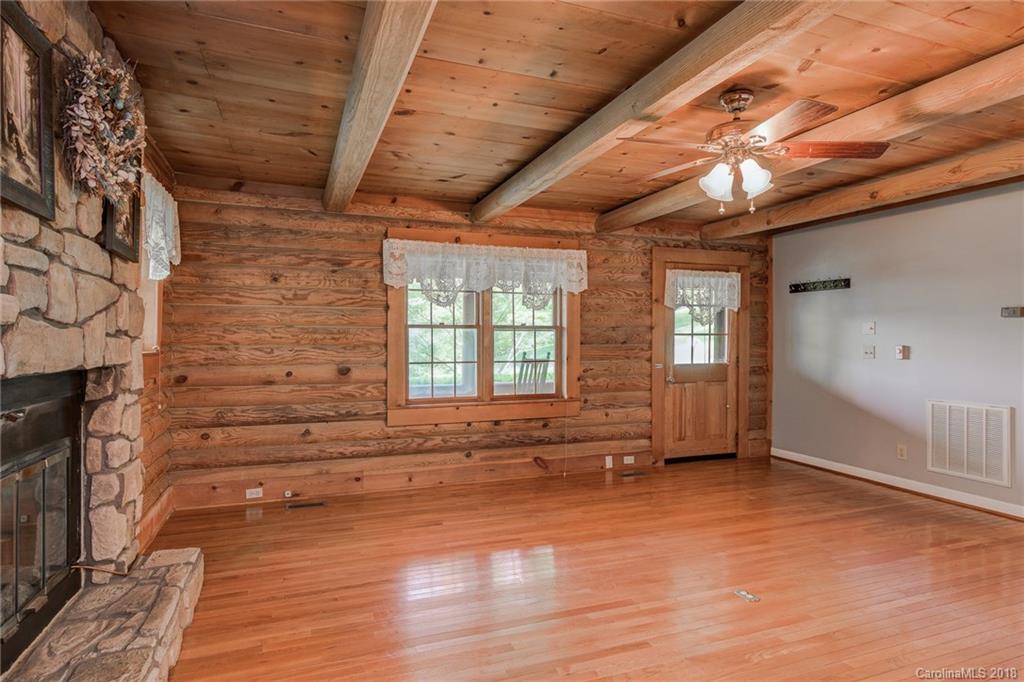 70 Rock Rest Road, Unit 1 Hendersonville, NC 28739 - Photo 14 of 30 Gallery Image 14