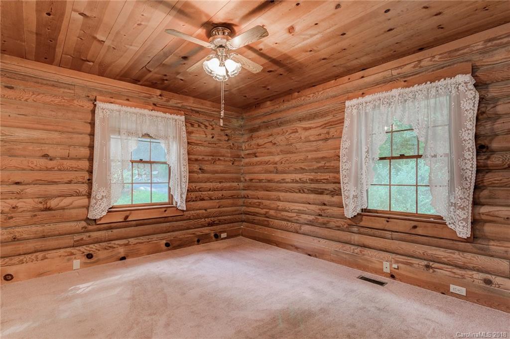 70 Rock Rest Road, Unit 1 Hendersonville, NC 28739 - Photo 17 of 30 Gallery Image 17