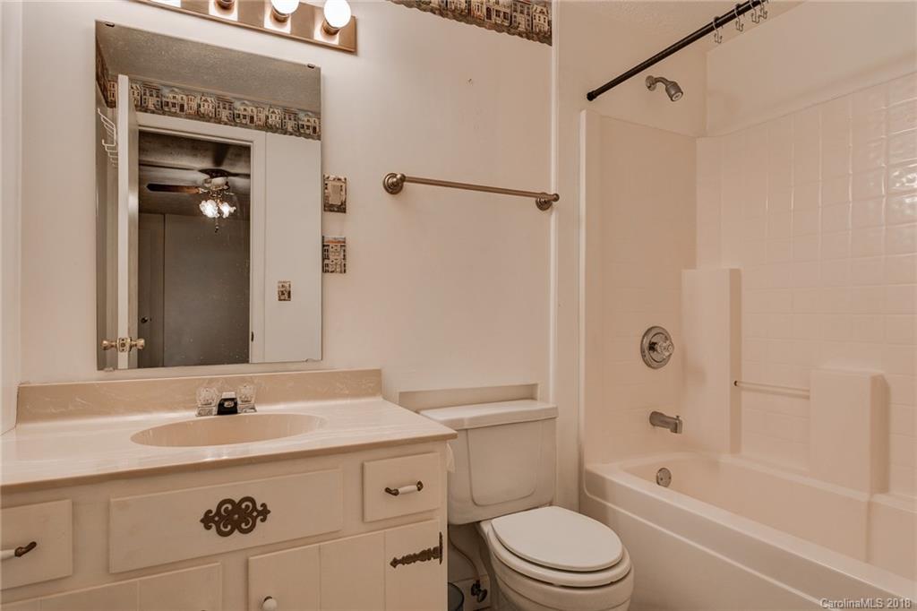 70 Rock Rest Road, Unit 1 Hendersonville, NC 28739 - Photo 29 of 30 Gallery Image 29