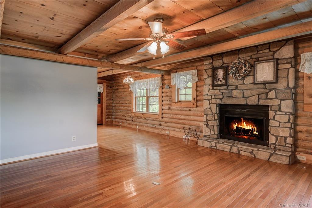 70 Rock Rest Road, Unit 1 Hendersonville, NC 28739 - Photo 8 of 30 Gallery Image 8