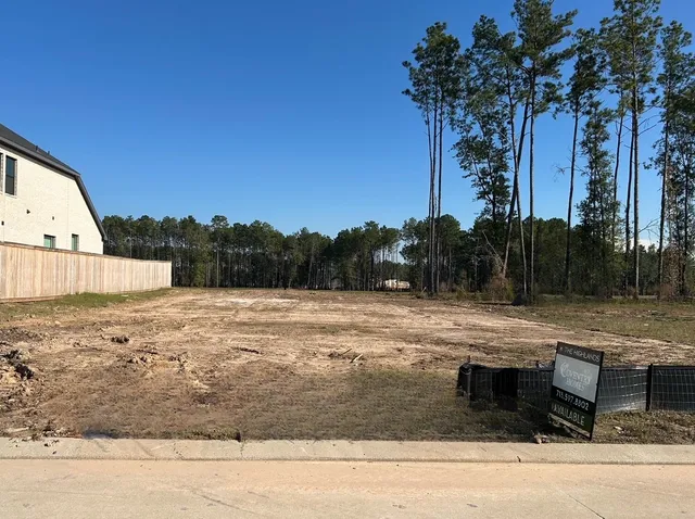 a view of a yard with an outdoor space