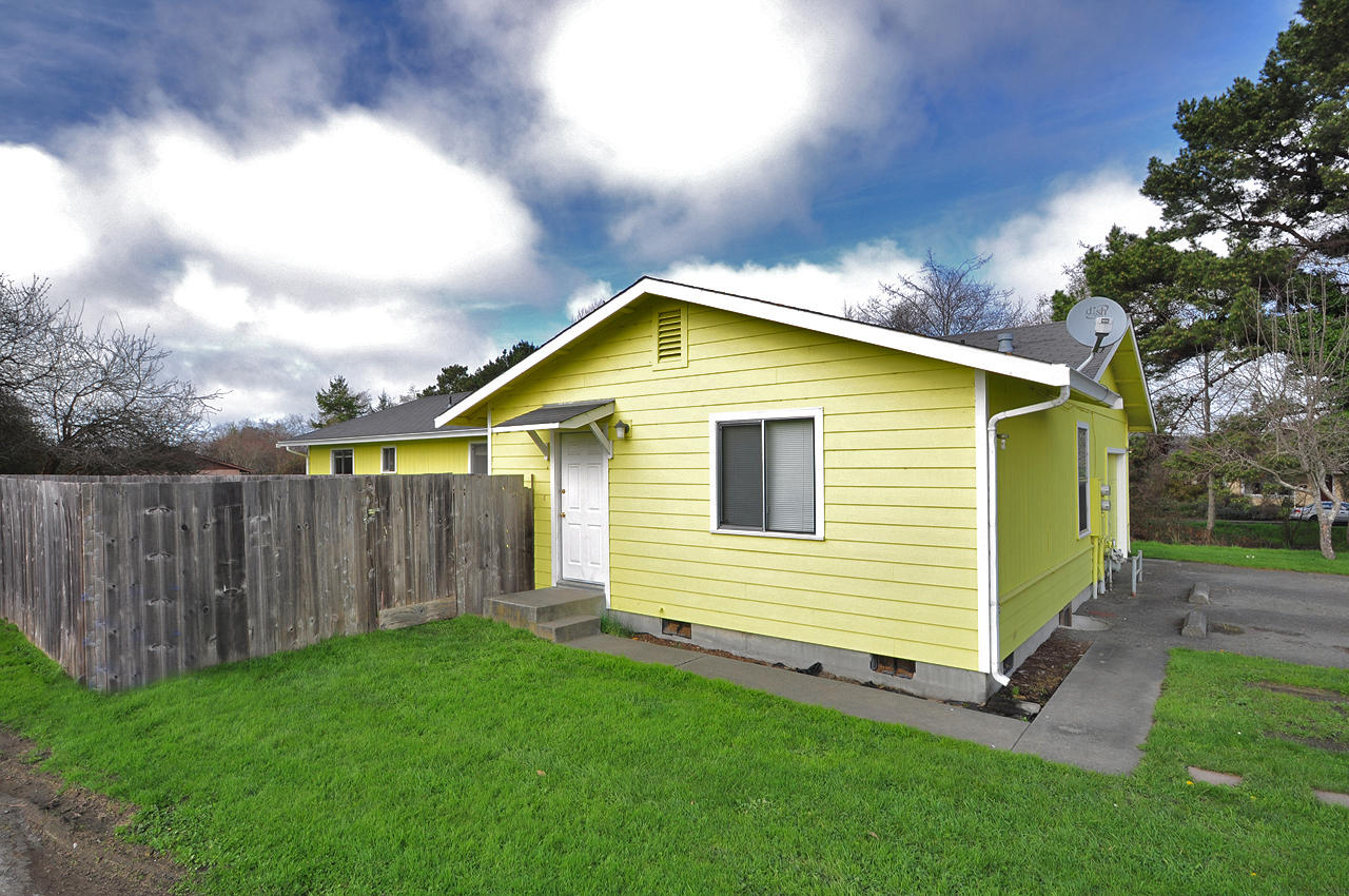 1355 Q Street Arcata, CA 95521 - Photo 2 of 7
