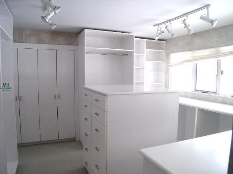 891 Lake Shore Road Grosse Pointe, MI 48236 - Photo 7 of 9 832637-6.JPG
