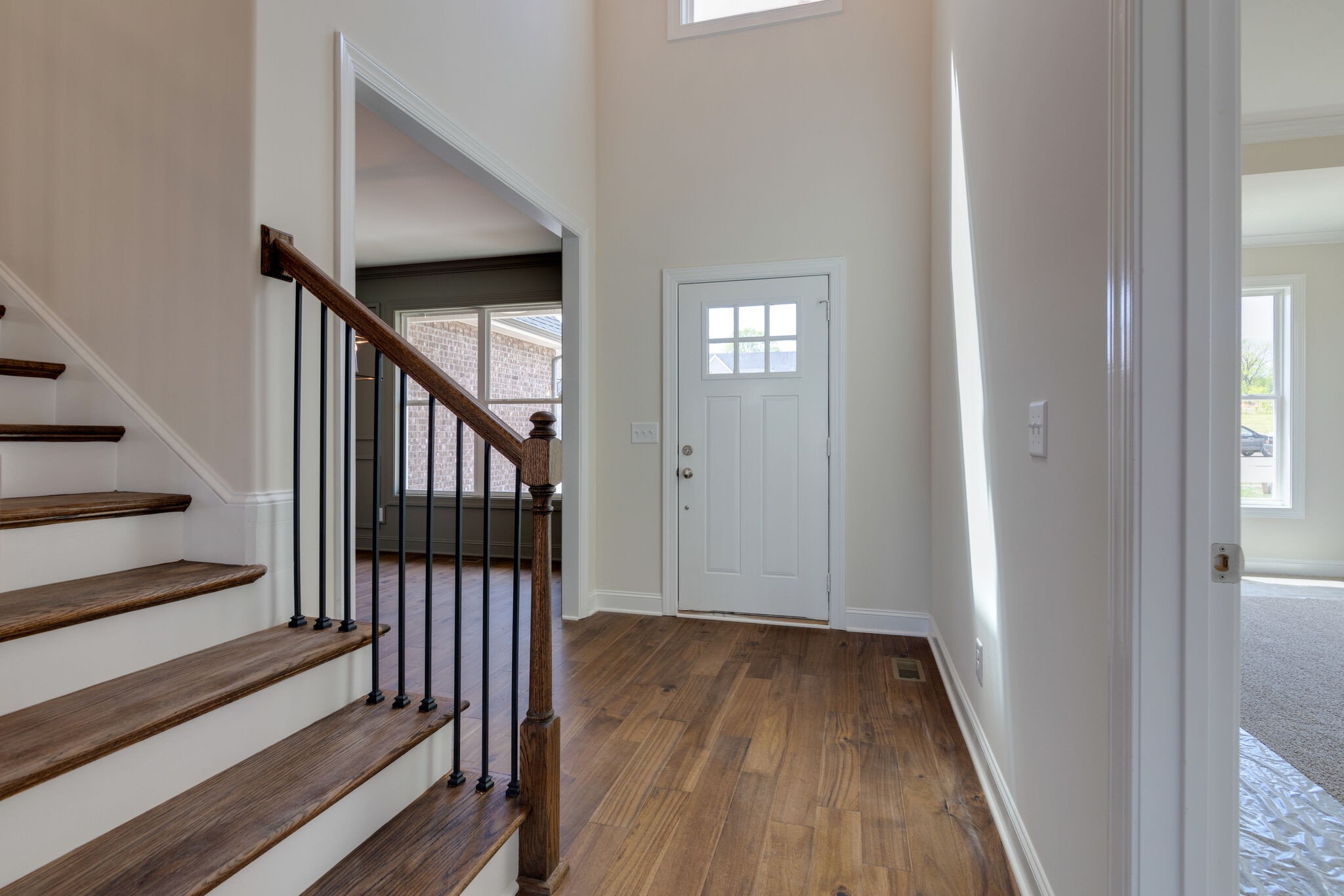 306 Chimney Ridge La Vergne, TN 37086 - Photo 6 of 34 Gallery Image 6