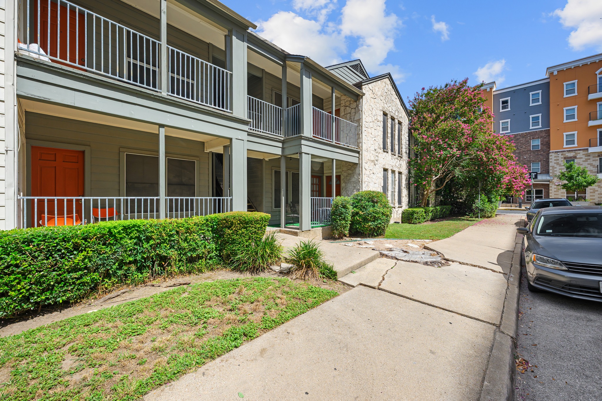 2529 Rio Grande Street, Unit 12 Austin, TX 78705 - Photo 24 of 24 a house view with a garden space
