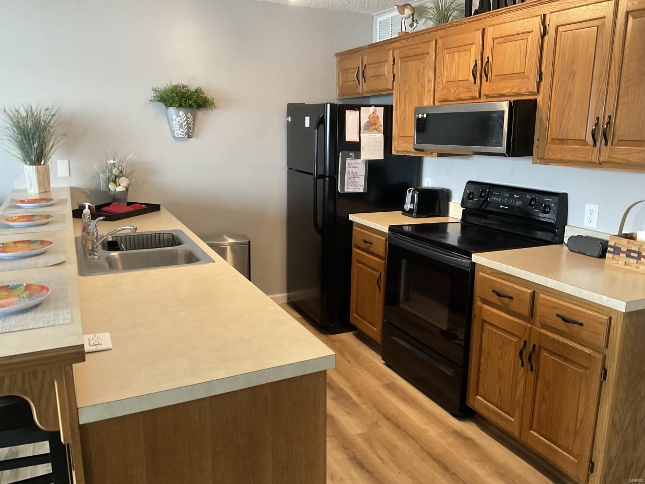 1542 Harbor Point Osage Beach, MO 65065 - Photo 2 of 17