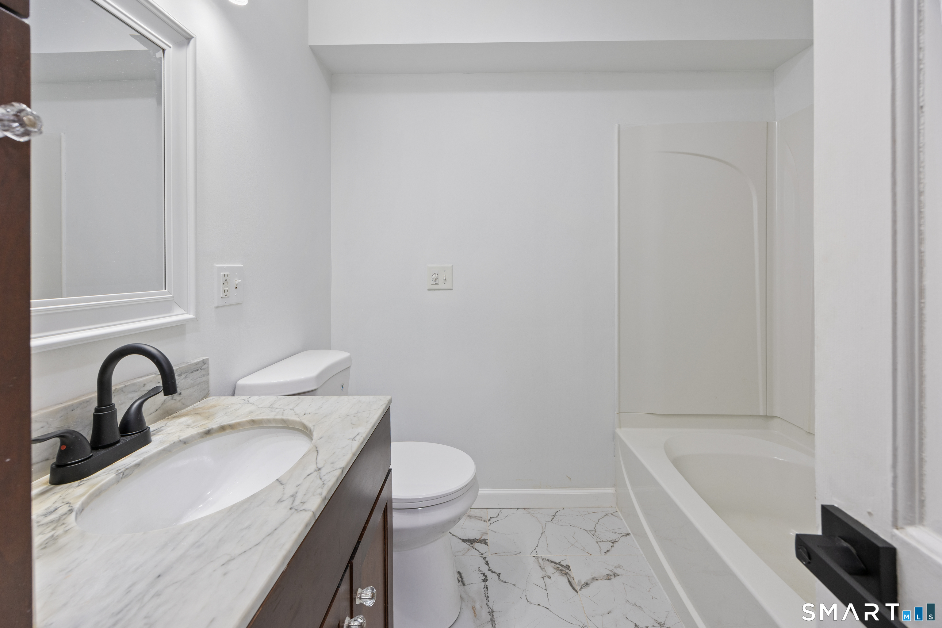 198 Main Street Hampton, CT 06247 - Photo 18 of 39