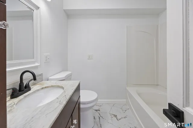 $400,000 | 198 Main Street, Hampton, CT 06247