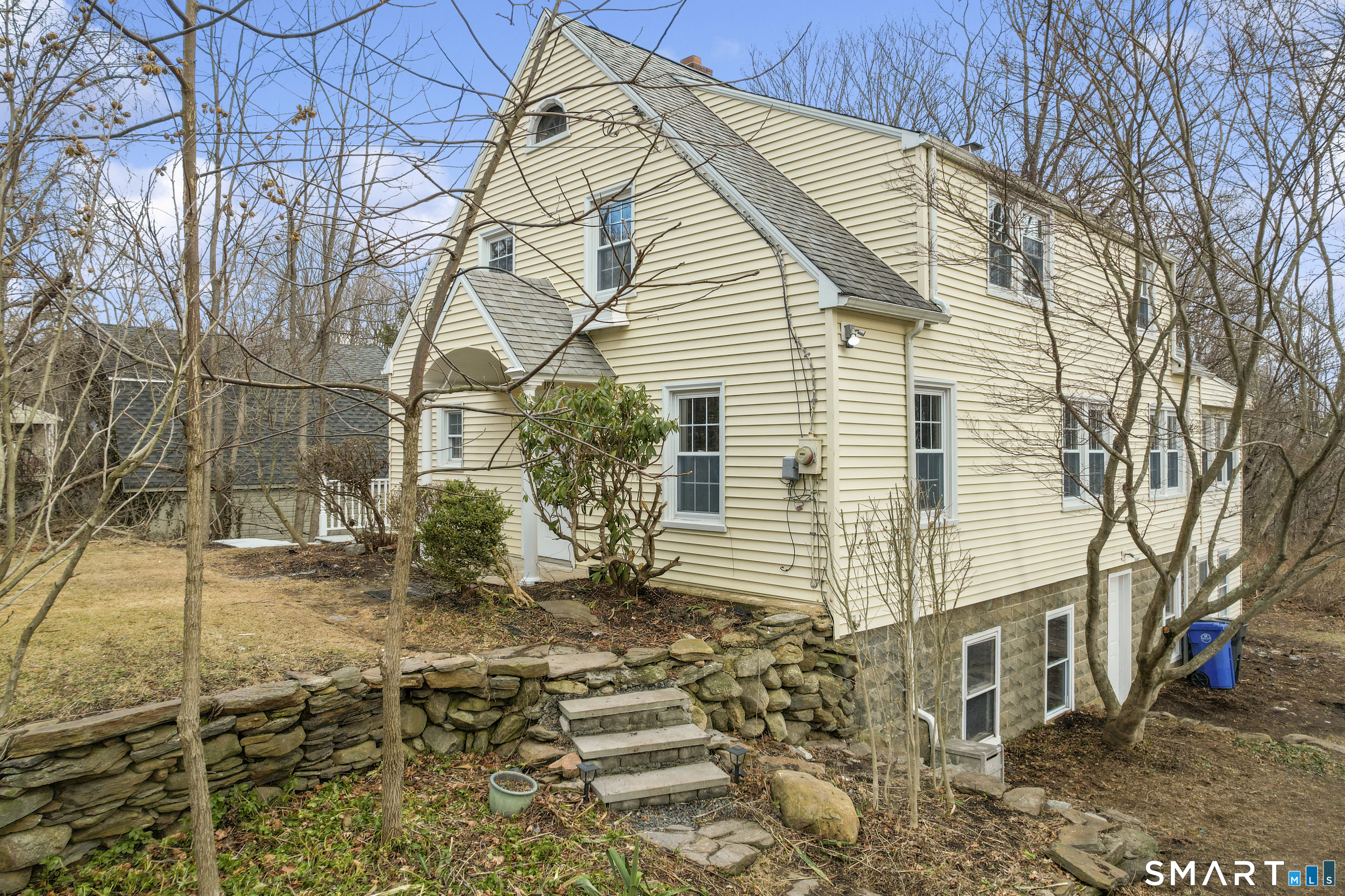 198 Main Street Hampton, CT 06247 - Photo 8 of 39