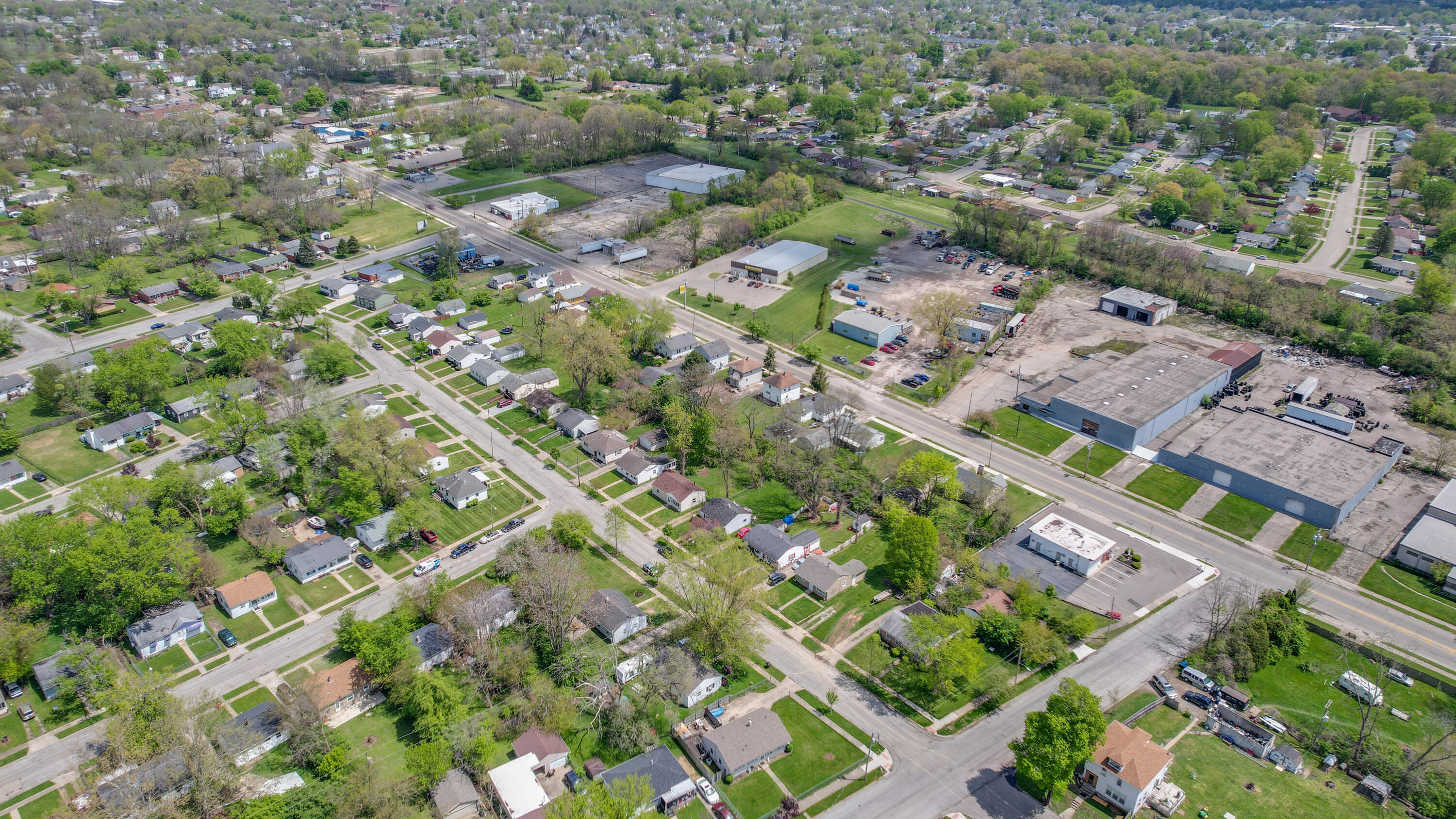1802 Springmont Avenue Springfield, OH 45506 - Photo 47 of 50