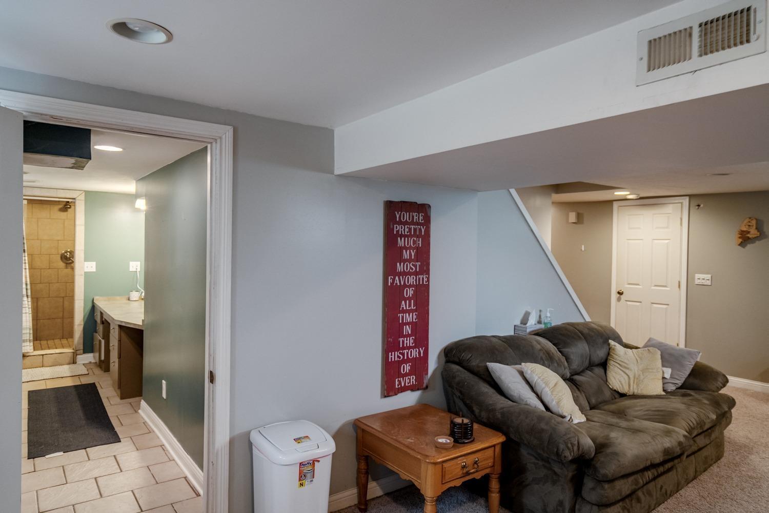 5320 Belclare Road Cincinnati, OH 45247 - Photo 34 of 50 Gallery Image 34
