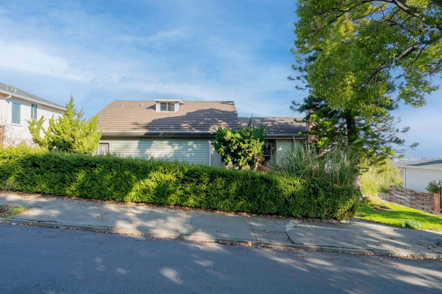 265 Chestnut Street San Carlos, CA 94070 - Photo 3 of 13