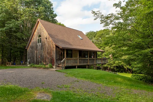 $515,000 | 2074 Bramley Mountain Road, Bovina, NY 13740