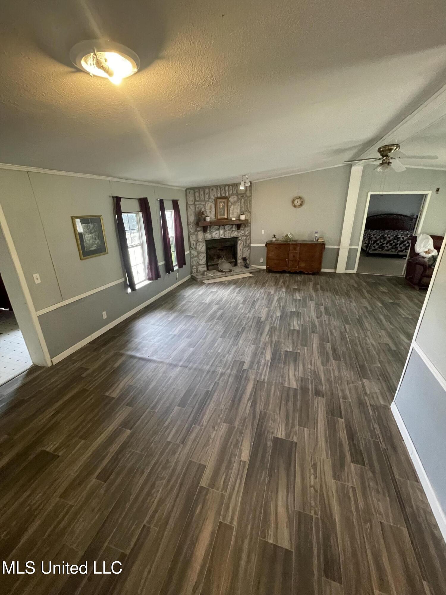 1344 Little River Road Jonesville, LA 71343 - Photo 3 of 22 IMG_0230