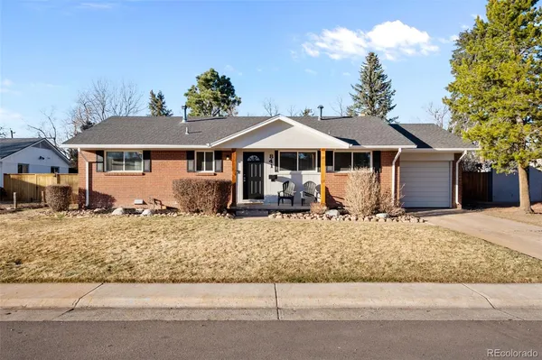 $662,000 | 841 East Oakwood Avenue, Centennial, CO 80121
