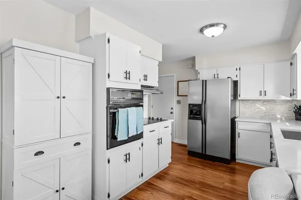 $662,000 | 841 East Oakwood Avenue, Centennial, CO 80121