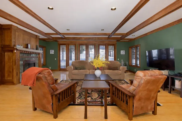 $2,200,000 | 56 Wagon Road, Unit 56, Mammoth Lakes, CA 93546