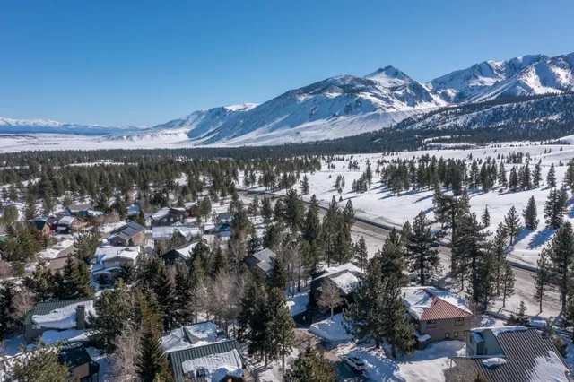$2,200,000 | 56 Wagon Road, Unit 56, Mammoth Lakes, CA 93546