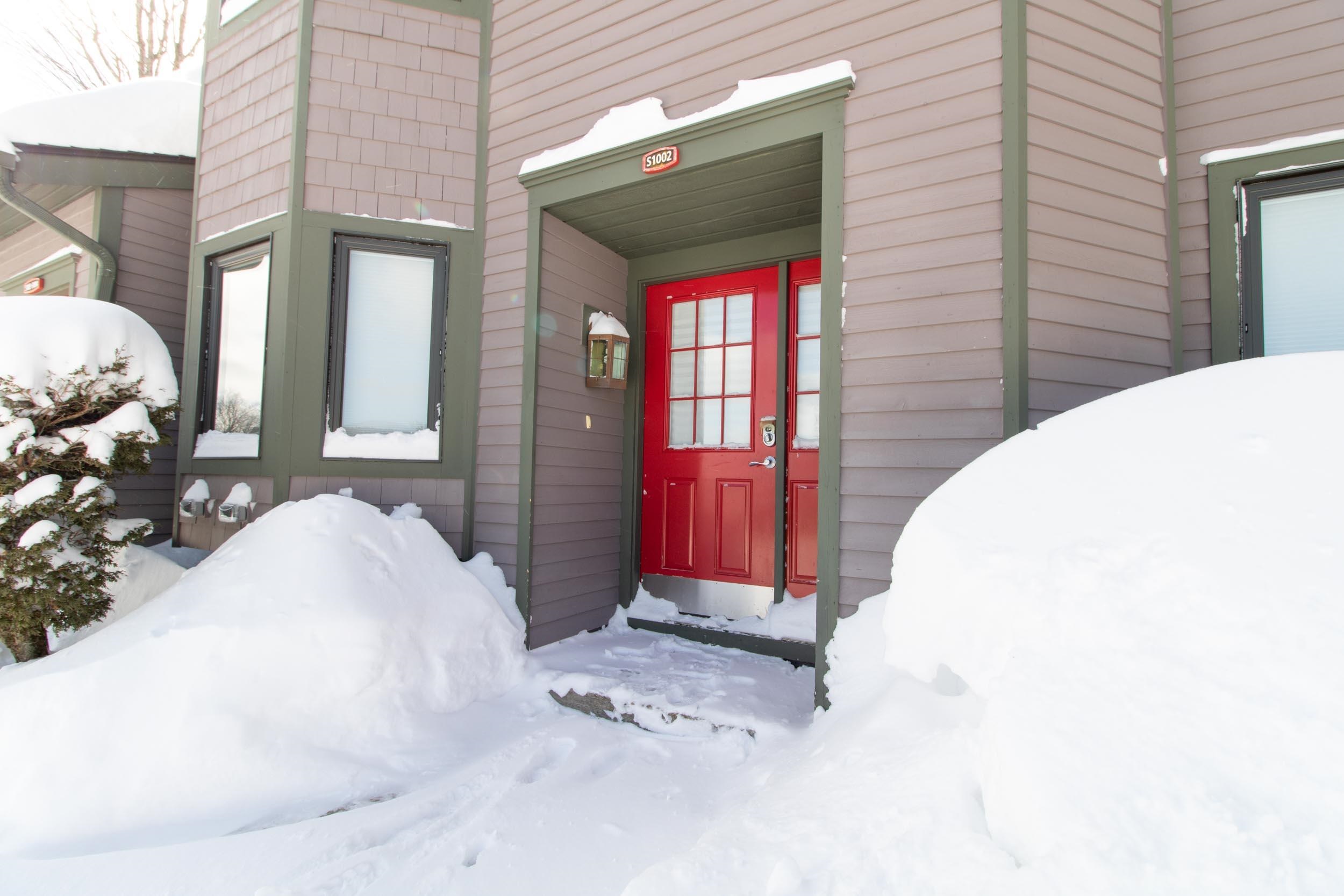 264 Slopeside Road, Unit S1002 Jay, VT 05859 - Photo 17 of 40