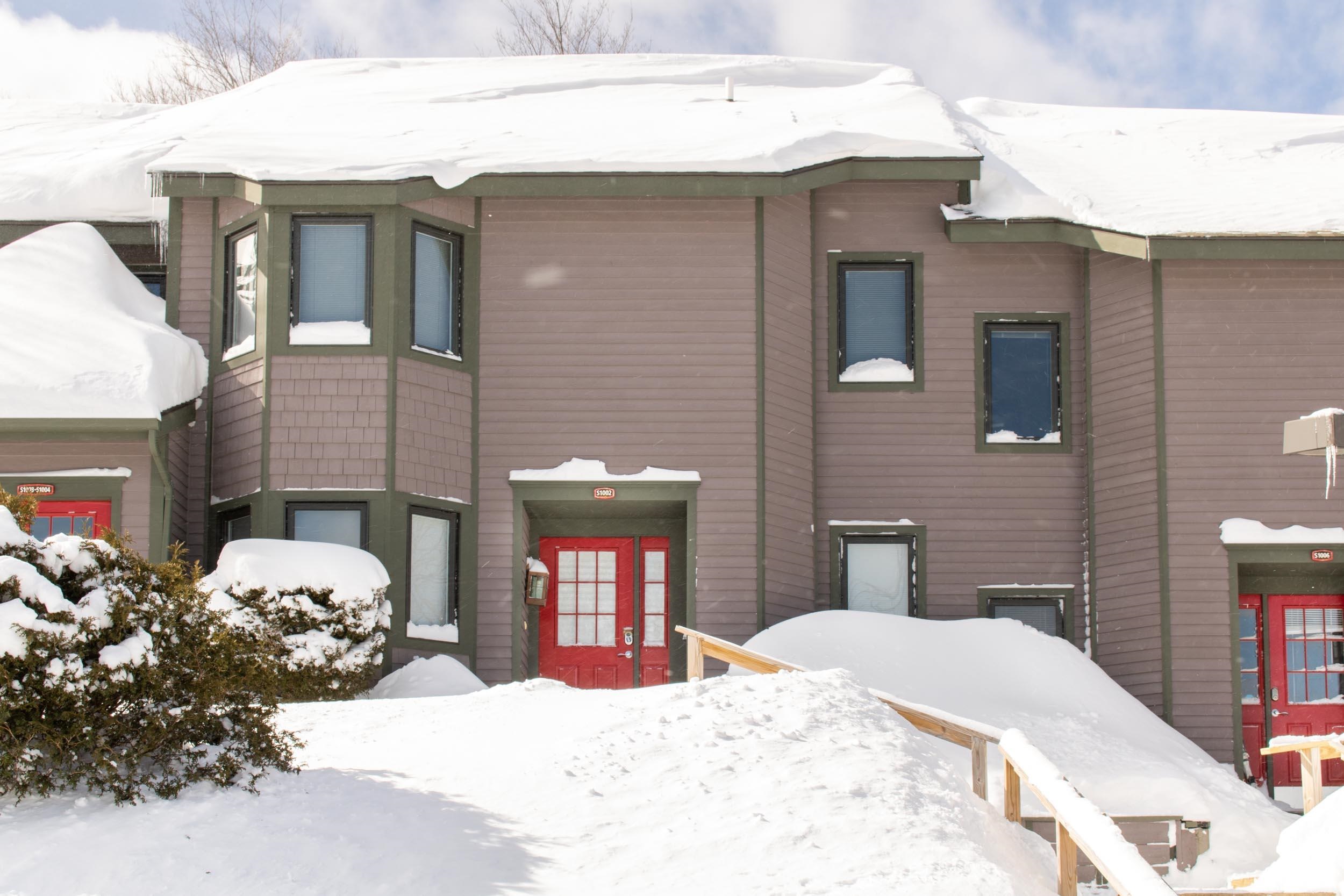 264 Slopeside Road, Unit S1002 Jay, VT 05859 - Photo 20 of 40