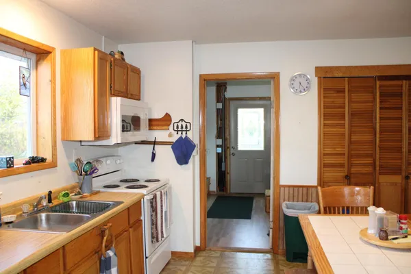 $775,000 | 1339 Tom Lake Road, Hovland, MN 55606