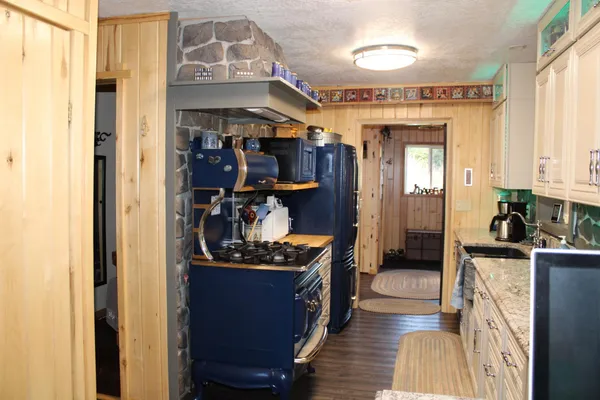 $775,000 | 1339 Tom Lake Road, Hovland, MN 55606