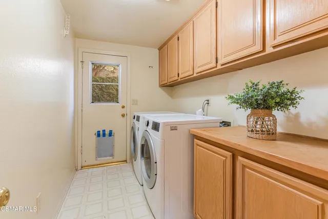 $1,075,000 | 368 Pellburne Court, Simi Valley, CA 93065