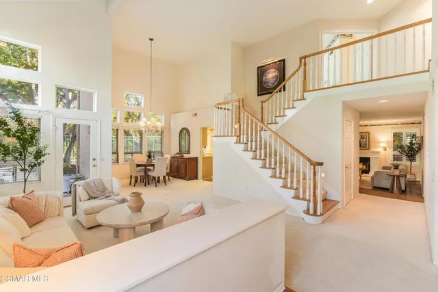 $1,075,000 | 368 Pellburne Court, Simi Valley, CA 93065