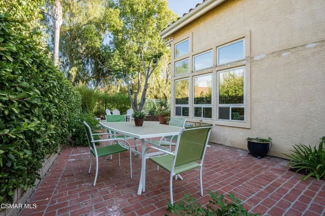 $1,075,000 | 368 Pellburne Court, Simi Valley, CA 93065