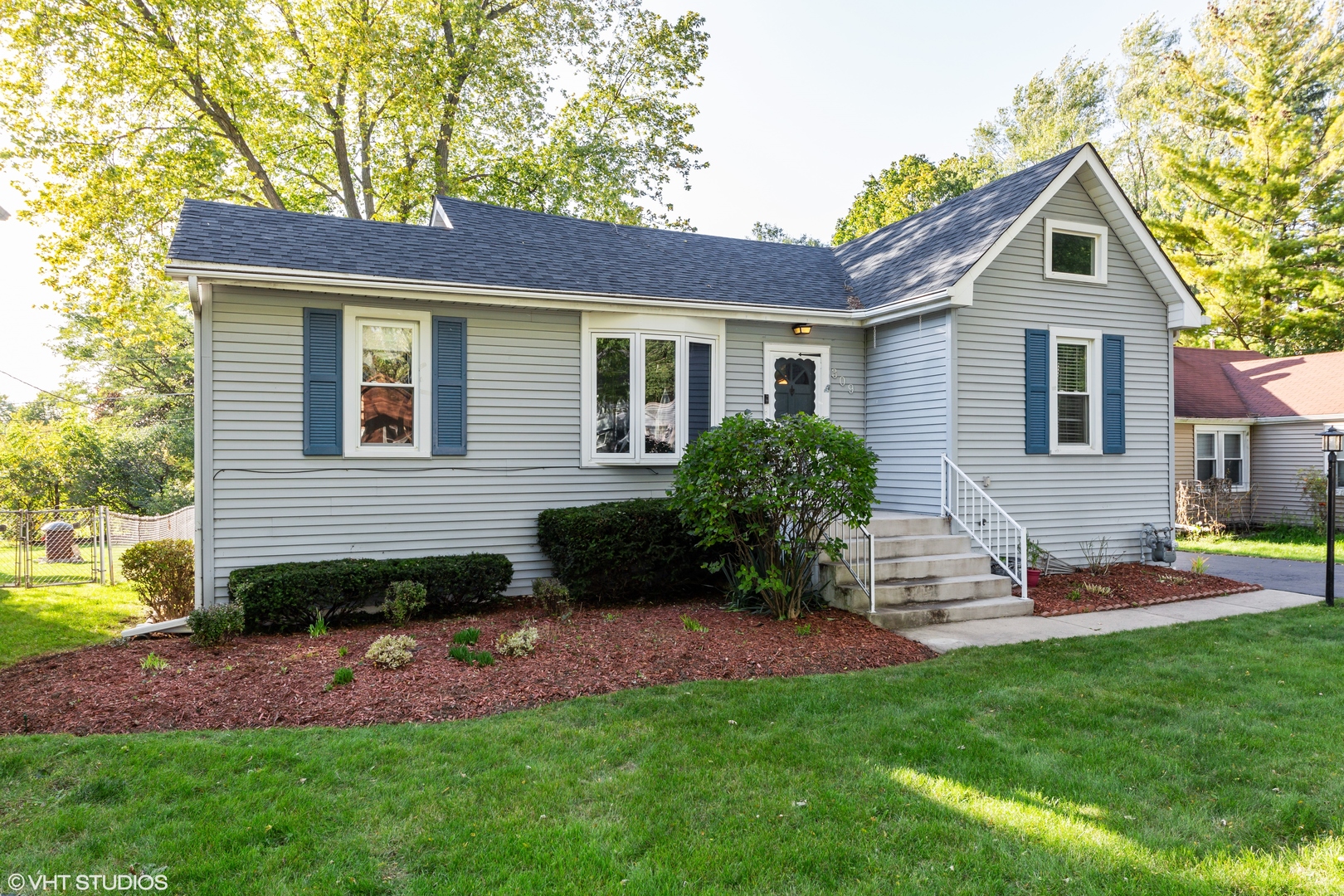 309 Meadow Lane Lake In The Hills, IL 60156 - Photo 1 of 19