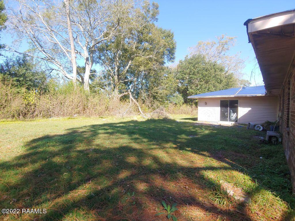 1071 Red Barn Road Breaux Bridge, LA 70517 - Photo 12 of 15 Gallery Image 12