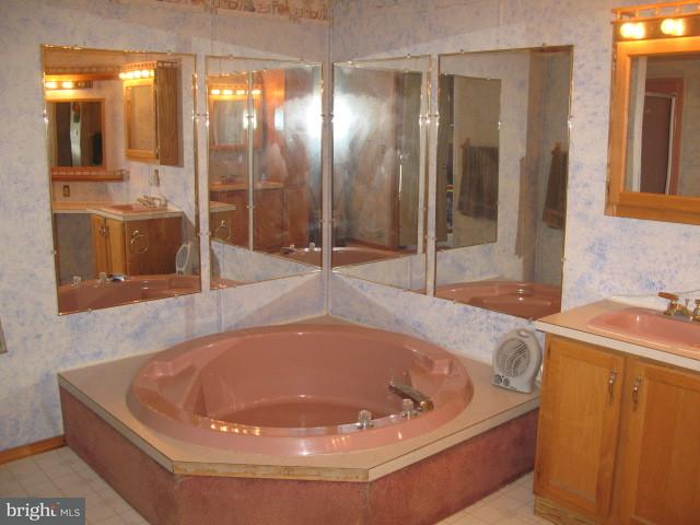 105 Sinclair Road Newmanstown, PA 17073 - Photo 4 of 14 Gallery Image 4