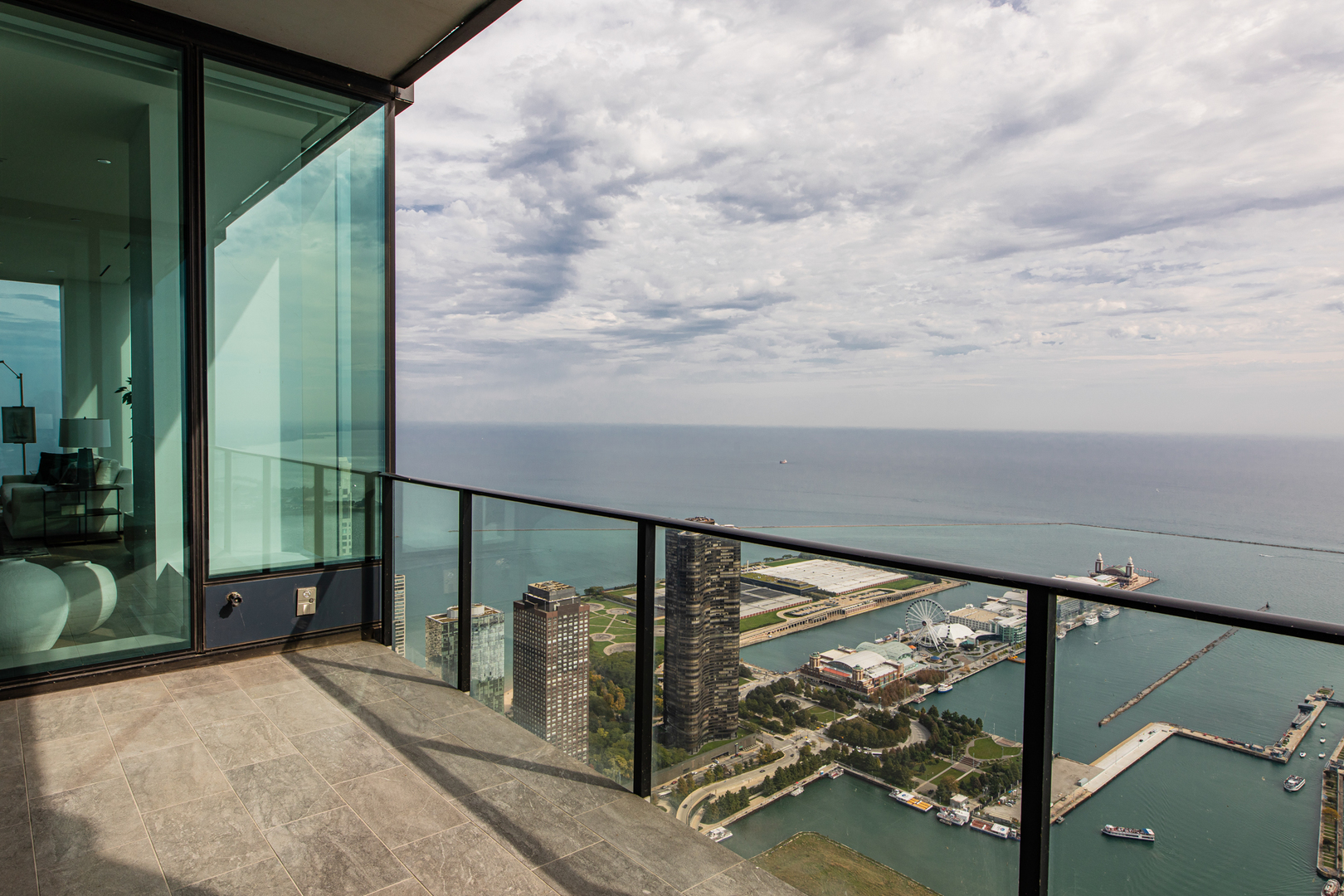 363 East Wacker Drive, Unit 8601 Chicago, IL 60601 - Photo 21 of 22