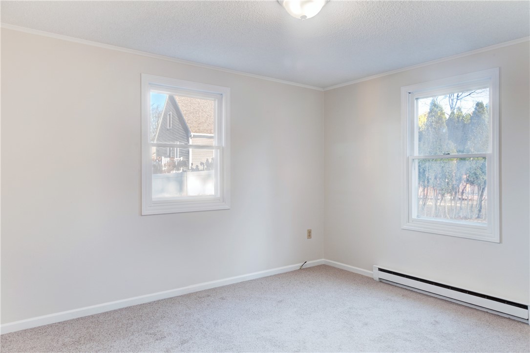 35 Corys Court Portsmouth, RI 02871 - Photo 13 of 23 Bedroom #1