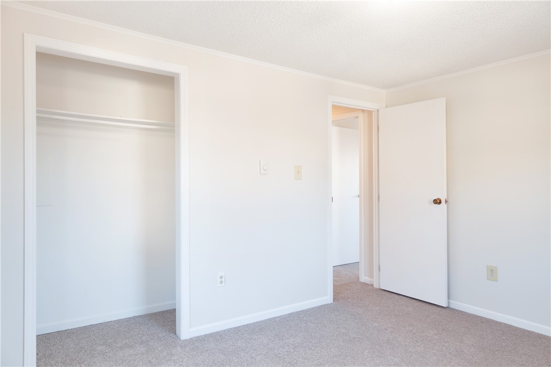 35 Corys Court Portsmouth, RI 02871 - Photo 14 of 23 Bedroom #1