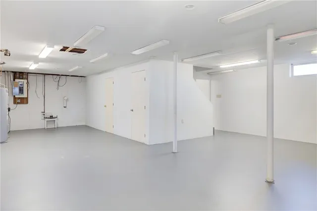 $499,000 | 35 Corys Court, Portsmouth, RI 02871