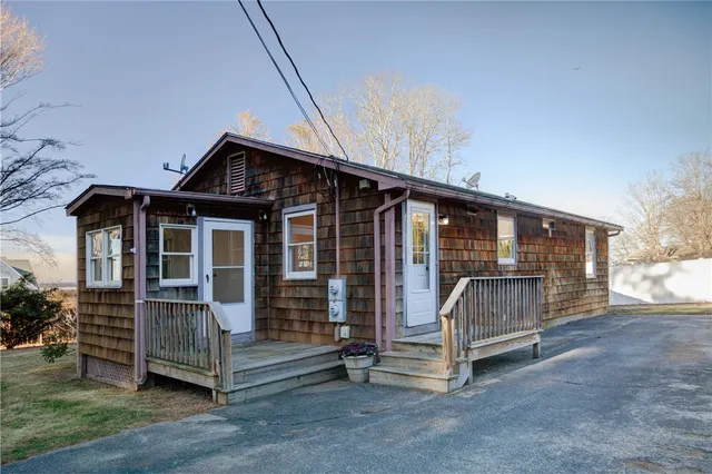 $499,000 | 35 Corys Court, Portsmouth, RI 02871