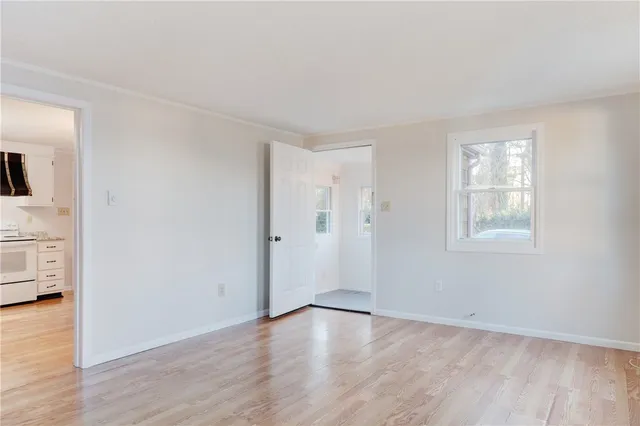 $499,000 | 35 Corys Court, Portsmouth, RI 02871