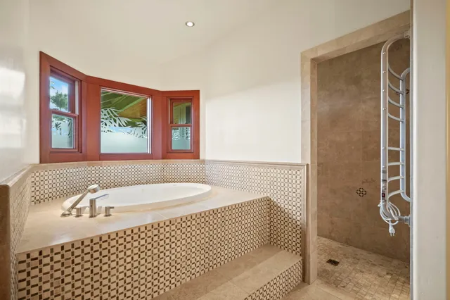 $4,995,000 | 4471 G Anini Road, Princeville, HI 96722