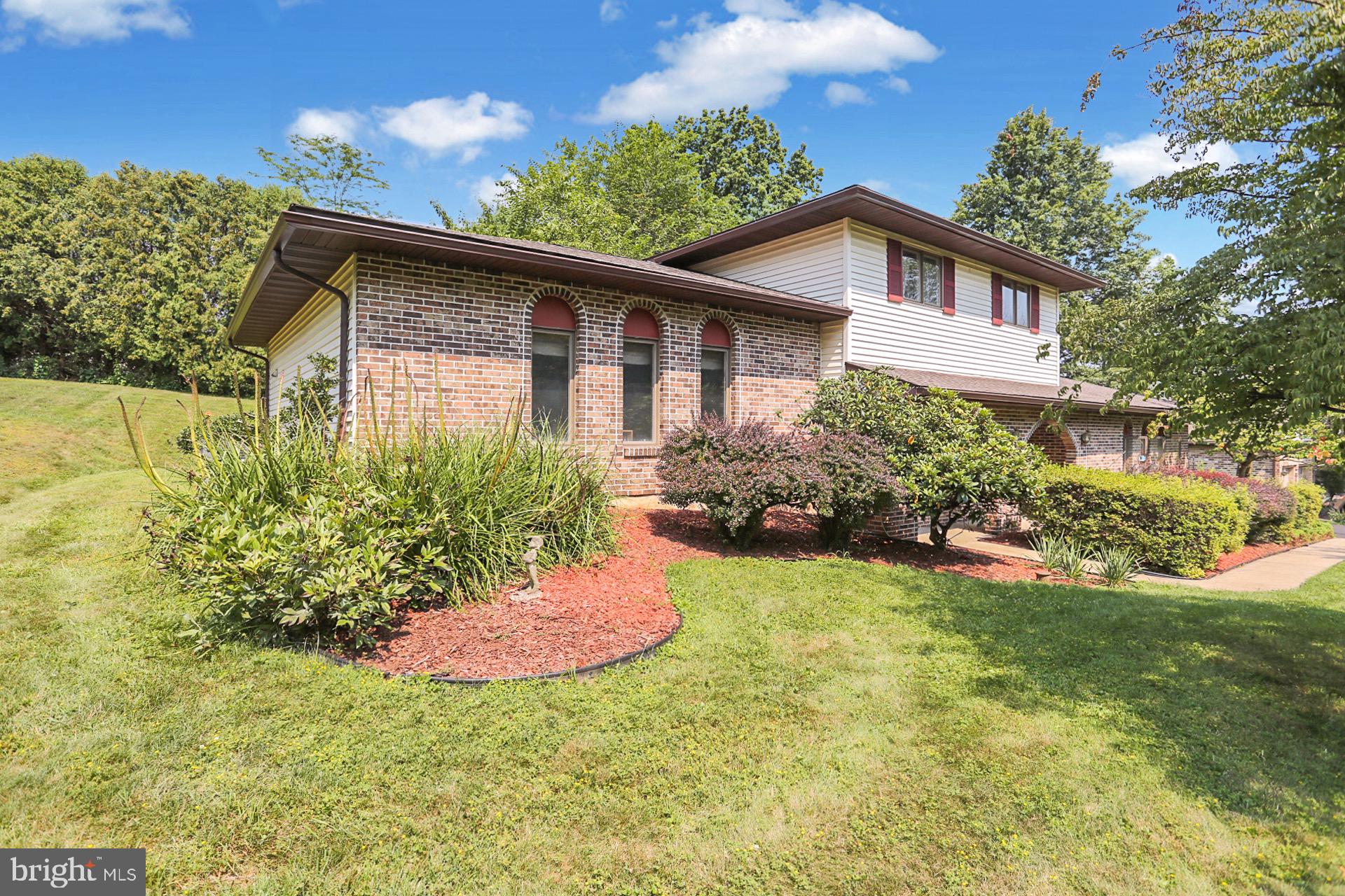 5421 Lorane Road Reading, PA 19606 - Photo 3 of 31 Gallery Image 3