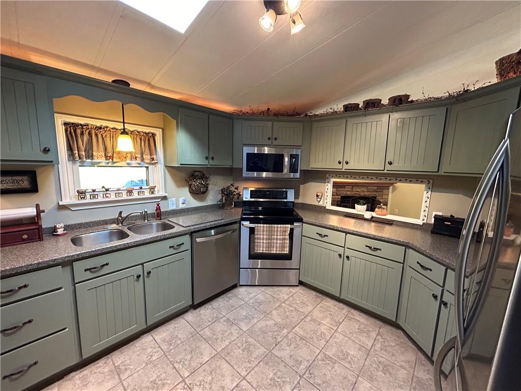 140 Willow Road Apollo, PA 15613 - Photo 5 of 44 Gallery Image 5