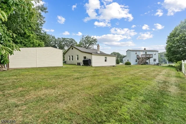 $615,000 | 168 Ledge-landing Rd Landing, Landing, NJ 07850